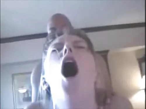 BDSM blondă busty cu ...