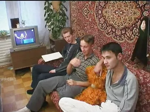 Fetele măsoară adânc ...