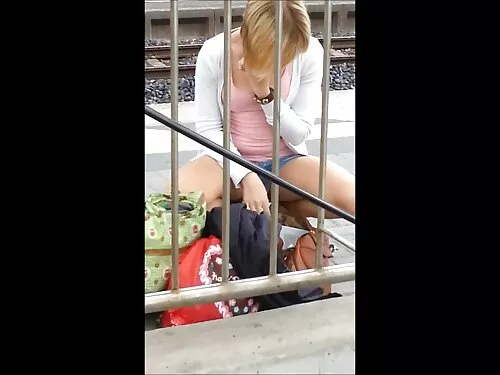 O fată minunată și f ...